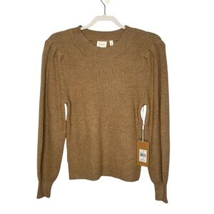 Cyrus Women's Tan Ribbed Crew Neck Sweater